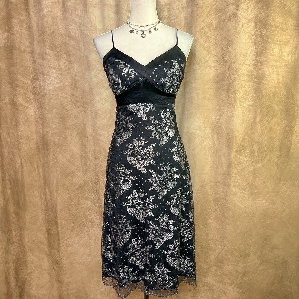 Betsey Johnson New York Dress Floral Metallic Mesh Scalloped Hem Vintage 90s Y2K